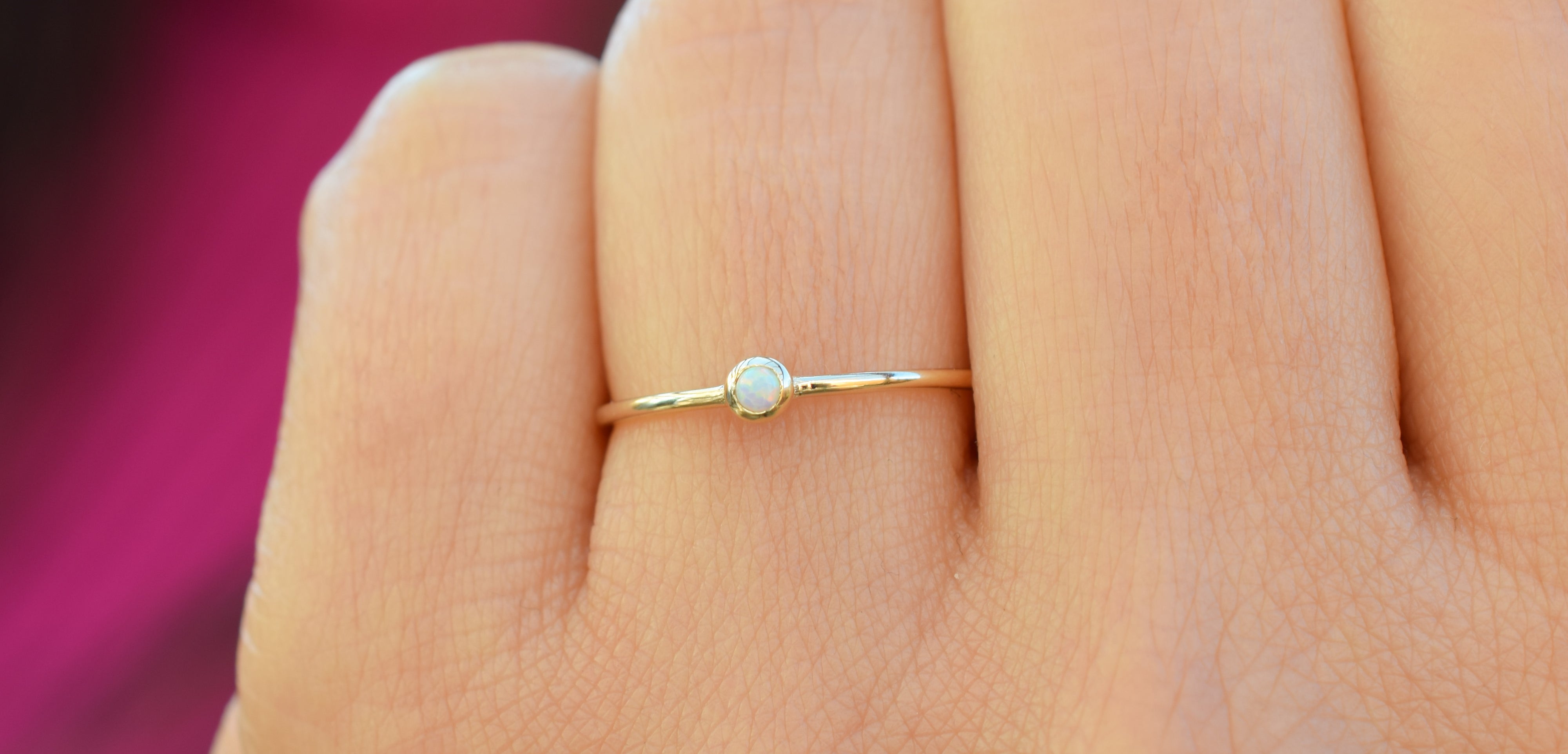 Aanschuifring goud, opaal gouden ring, 14k aanschuifring opaal