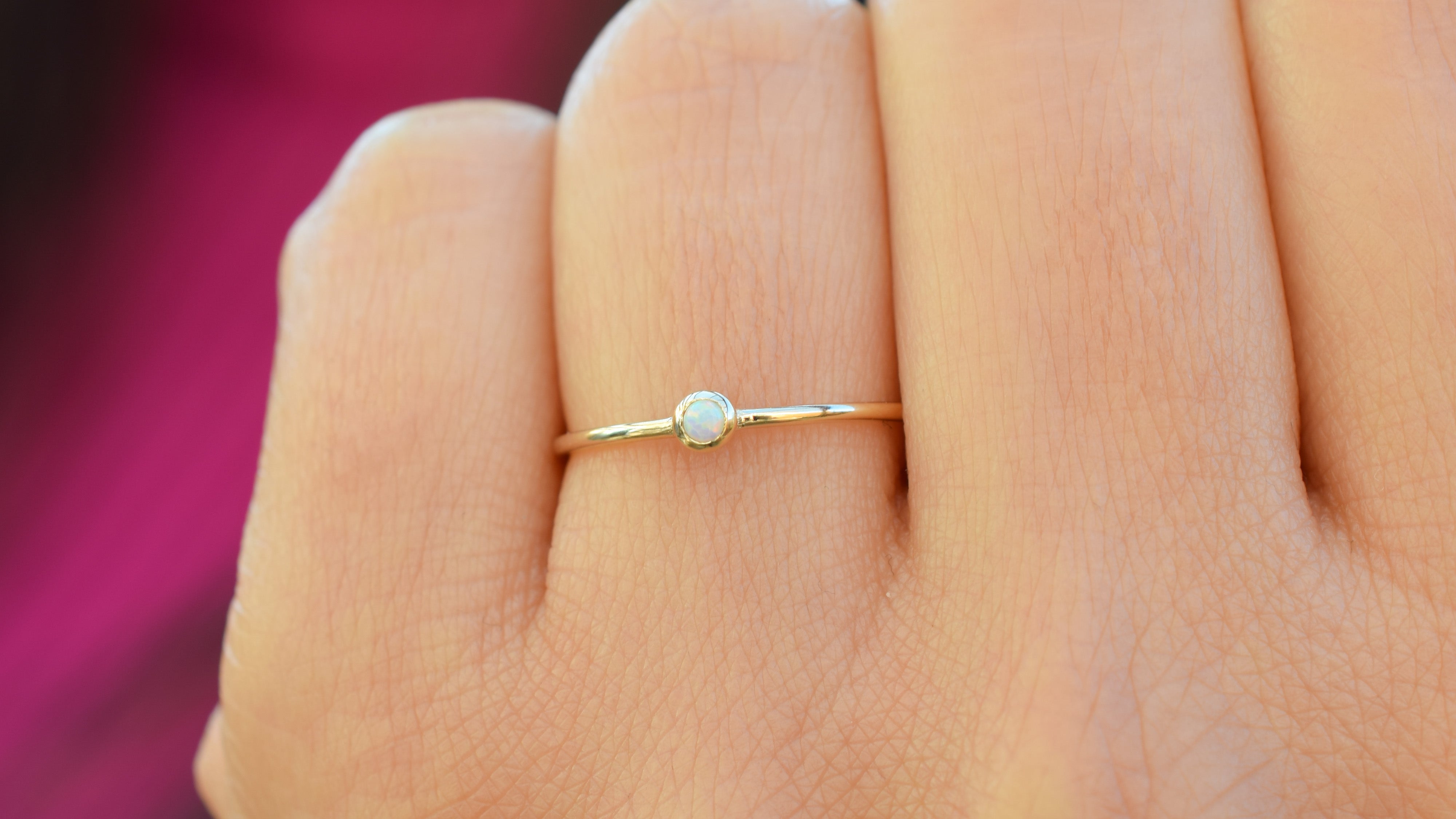 Aanschuifring goud, opaal gouden ring, 14k aanschuifring opaal