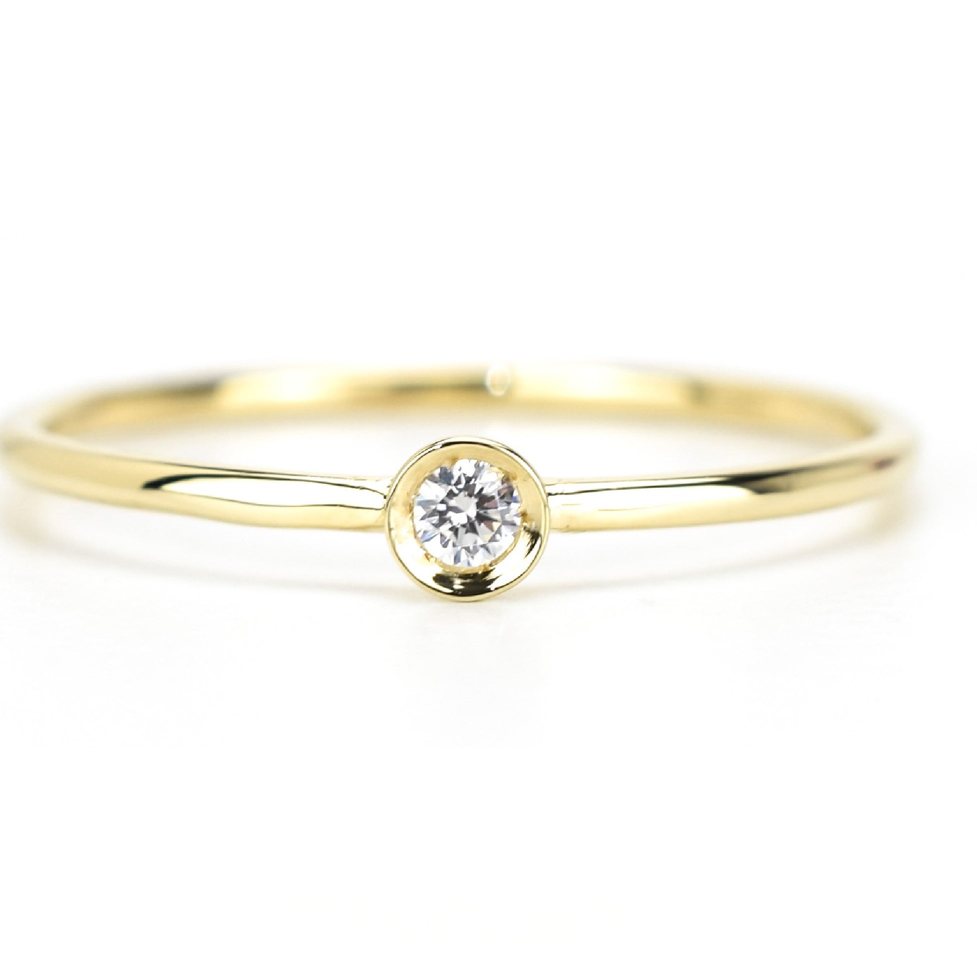 Verbindungsring 14K Gold Petite Solitaire VerOna