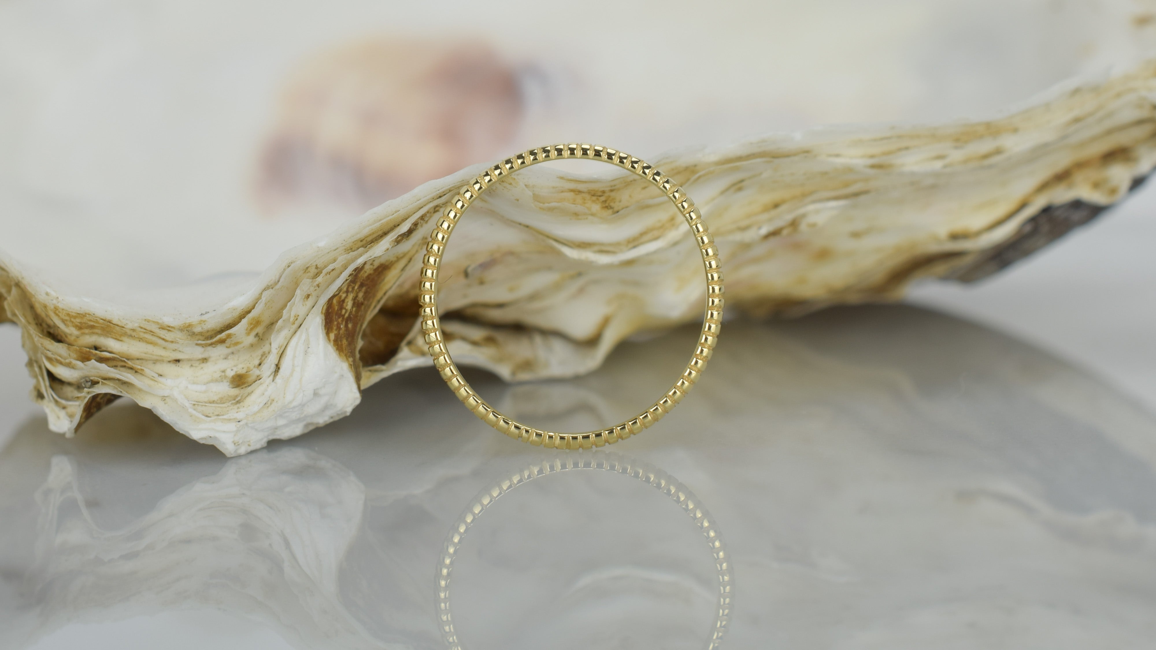 Aanschuifring, ronde ring, 14k gouden ring, subtiele ring, 14k ring, 585 gouden ring, ribbel ring, stacking ring, gouden ribbel ring