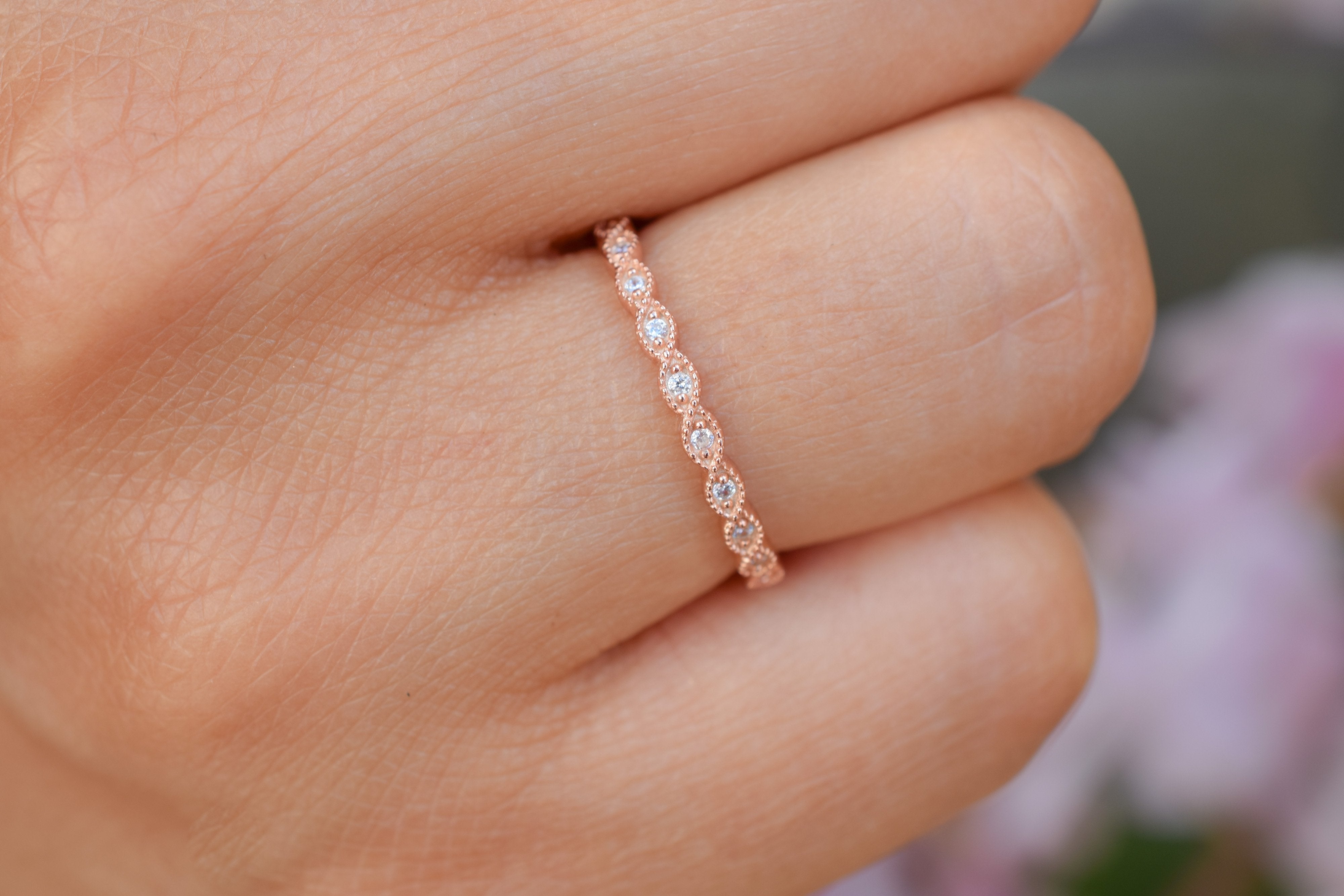 aanschuifring goud, rosegouden aanschuifring, zilveren ring met stenen, sierlijke ring, stapelring zilver, zilveren ring met stenen