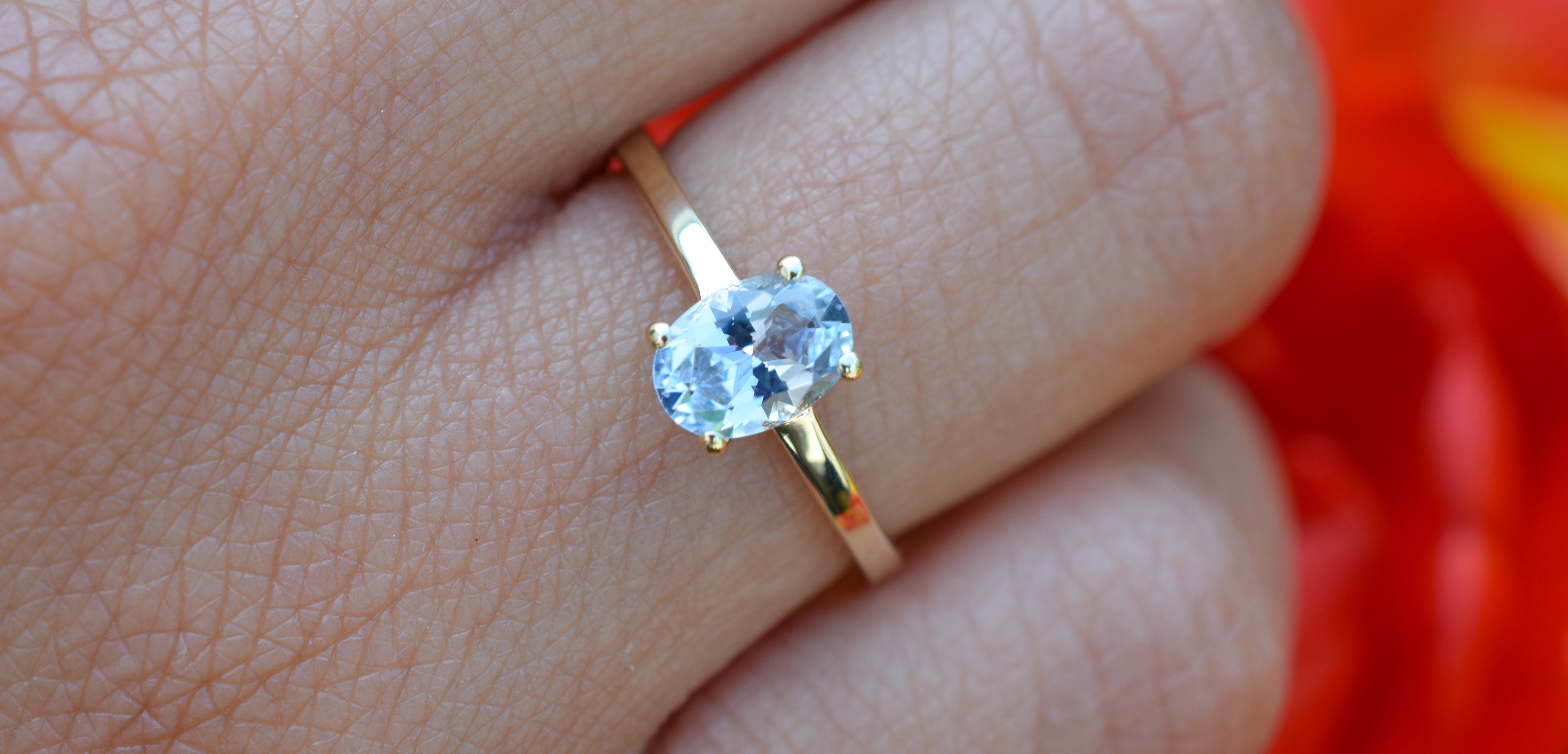 blauwe topaas ring, topaas ring, 14k topaas ring, 14 ring, Swarovski ring, swarovski topaas ring goud, 14k ring birthstone ring, geboortesteen ring, blauwe ring goud