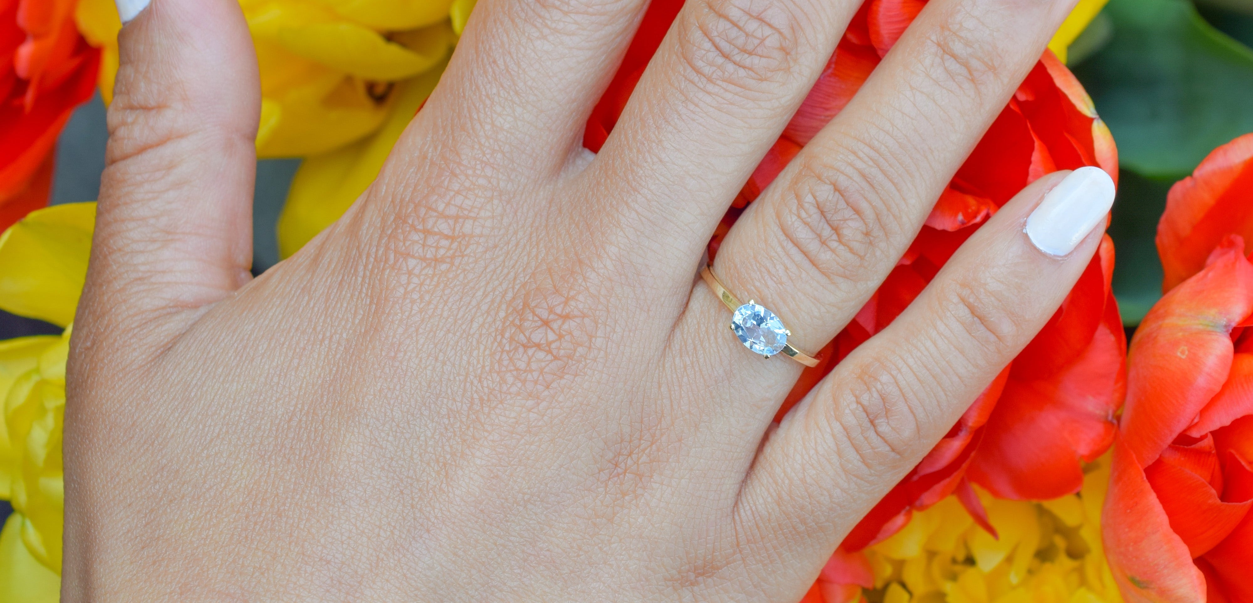 14k topaas ring, 14k swarovski ring, swarovski gouden ring, blauwe topaas ring, natuurlijke topaas ring, natuurlijke topaas steen, birthstone ring, geboortesteen topaas sieraden, sieraden natuurlijke stenen, natuurlijke stenen