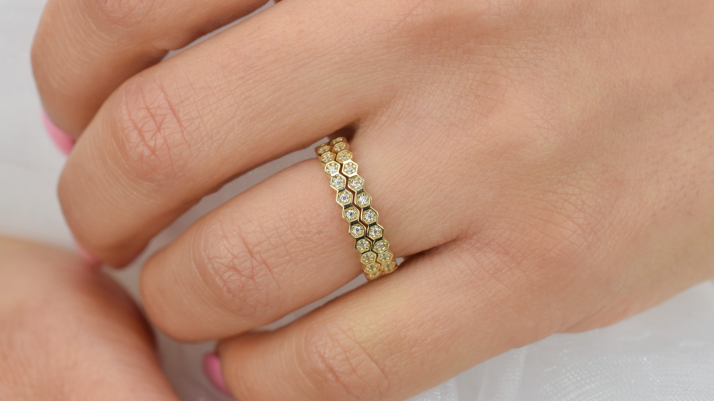 gouden honingraat aanschuifring, aanschuifring rosegoud, gouden ring honey, unieke ring, stapelring zilver, rosegoud aanschuifring