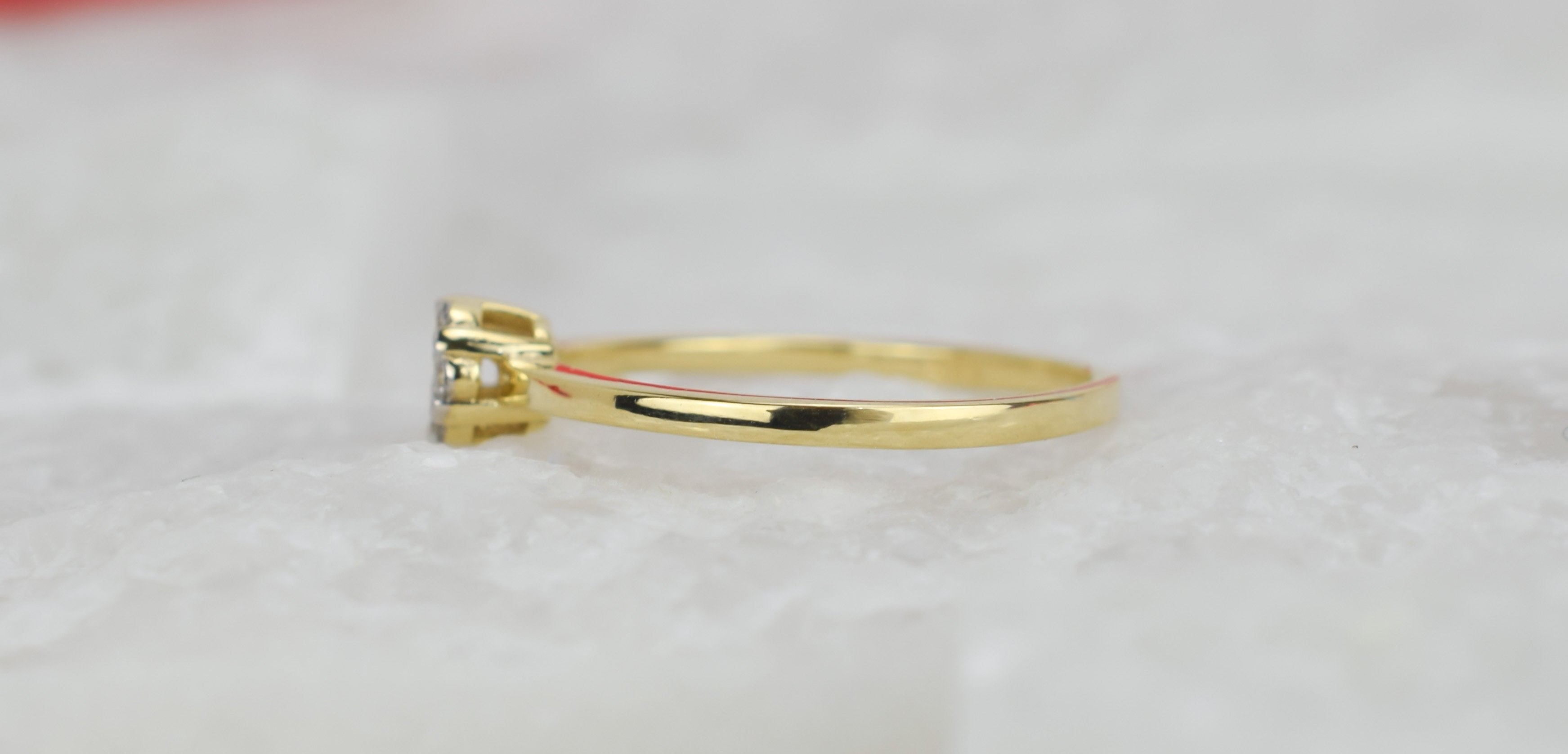 14k bloemen ring, ring met steen goud, gouden ring met stenen, 14 karaat stenen ring, gouden bloemen ring, 14k dames ring, verlovingsring goud, 14k gouden verlovingsring, gouden ring, gouden daisy ring