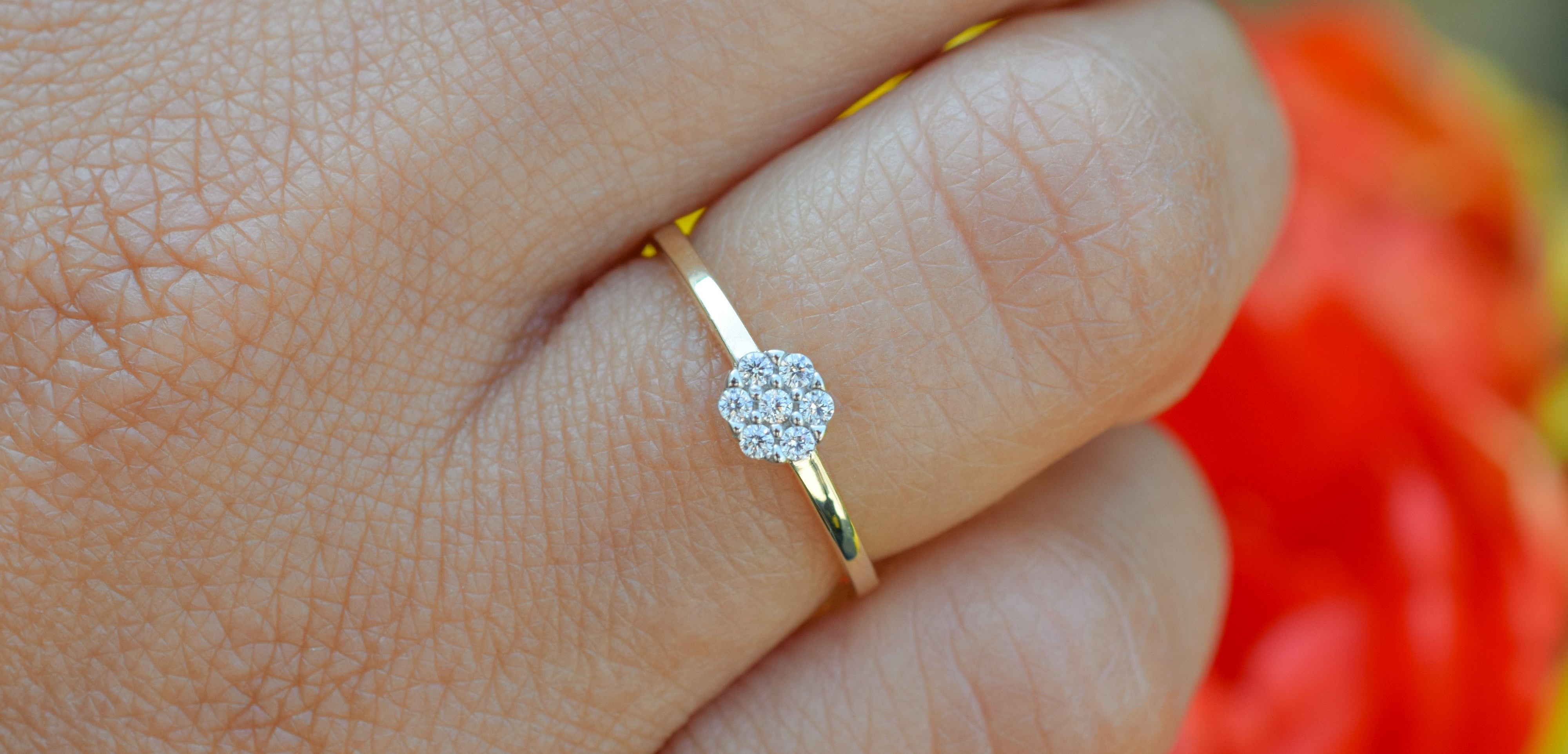 14k bloemen ring, ring met steen goud, gouden ring met stenen, 14 karaat stenen ring, gouden bloemen ring, 14k dames ring, verlovingsring goud, 14k gouden verlovingsring, gouden ring, gouden daisy ring