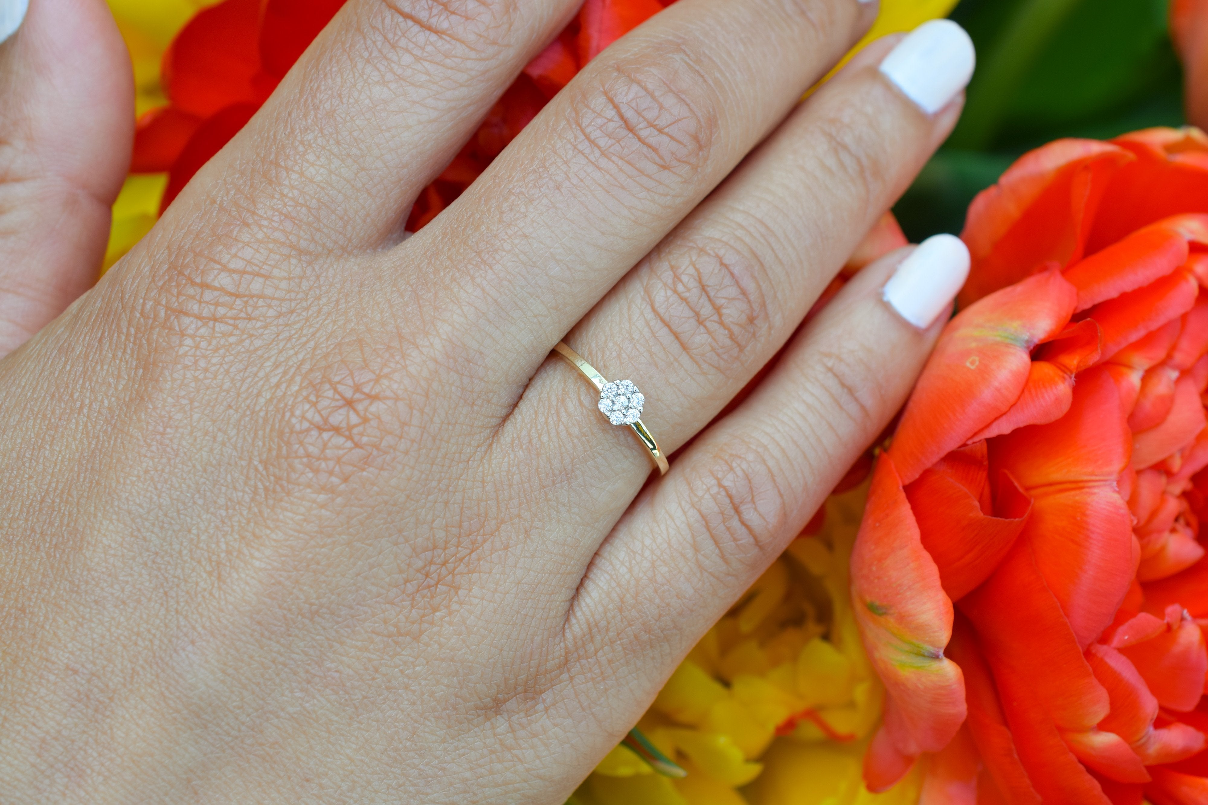 14k bloemen ring, ring met steen goud, gouden ring met stenen, 14 karaat stenen ring, gouden bloemen ring, 14k dames ring, verlovingsring goud, 14k gouden verlovingsring, gouden ring, gouden daisy ring