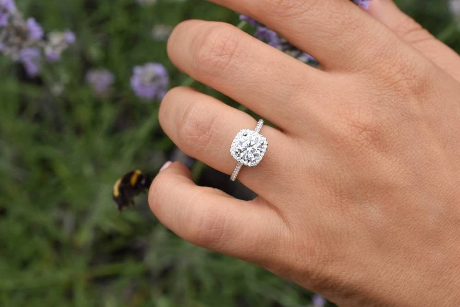 Gouden ring met steen, verlovingsring met steen, vierkante ring met steen, trouwring, ring rosgoud, zilveren ring met steen, vierkante steen ring, dames ring