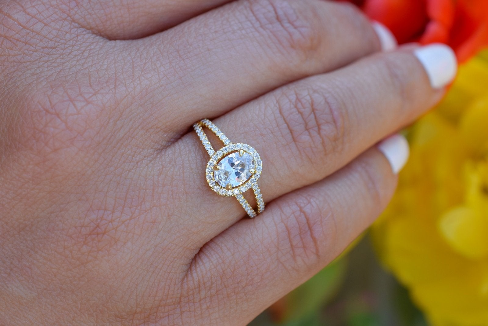 Verlovingsring goud, dubbele band ring, zilveren ring met ovale steen, dames ring met stenen, rosegouden ring met steen, ovale ring met dubbele band, unieke ring met steen