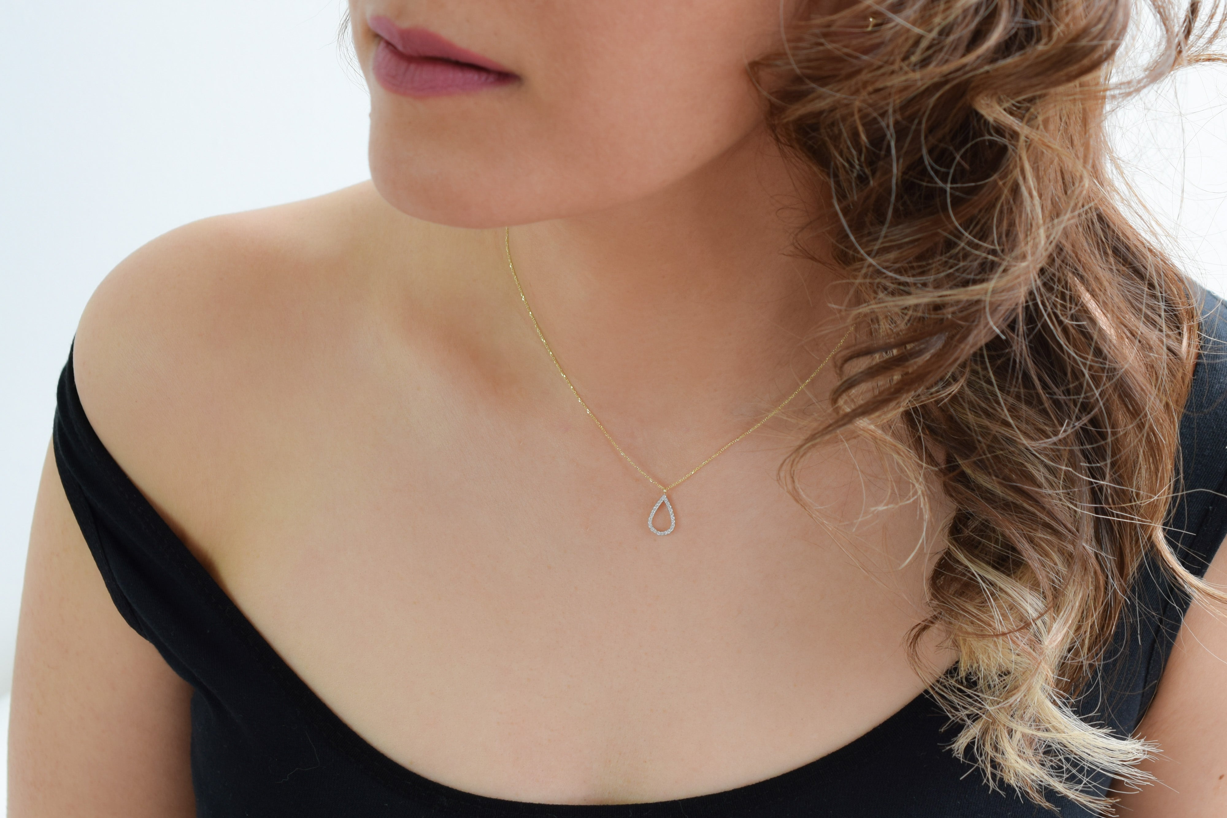 ketting goud, ketting goud ovaal, 14k ketting met hanger, ovale gouden ketting, dames ketting met hanger, ketting goud voor dames