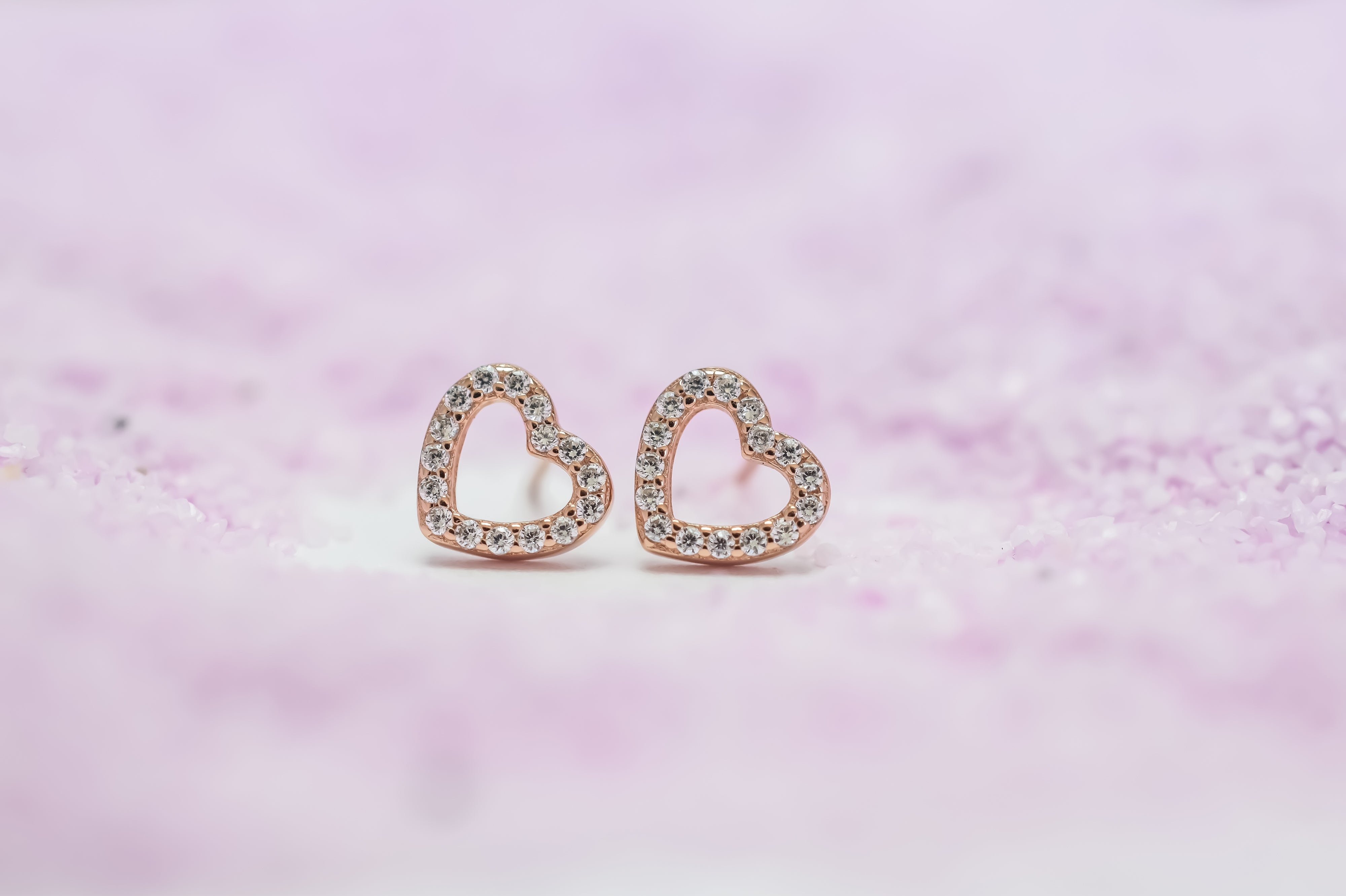 Oorbellen hartjes oorknoppen, gouden hartjes oorknoppen, rose gouden hartjes oorbellen, oorbellen open hartjes, zilveren harten oorstekers, 925 zilver oorbellen harten