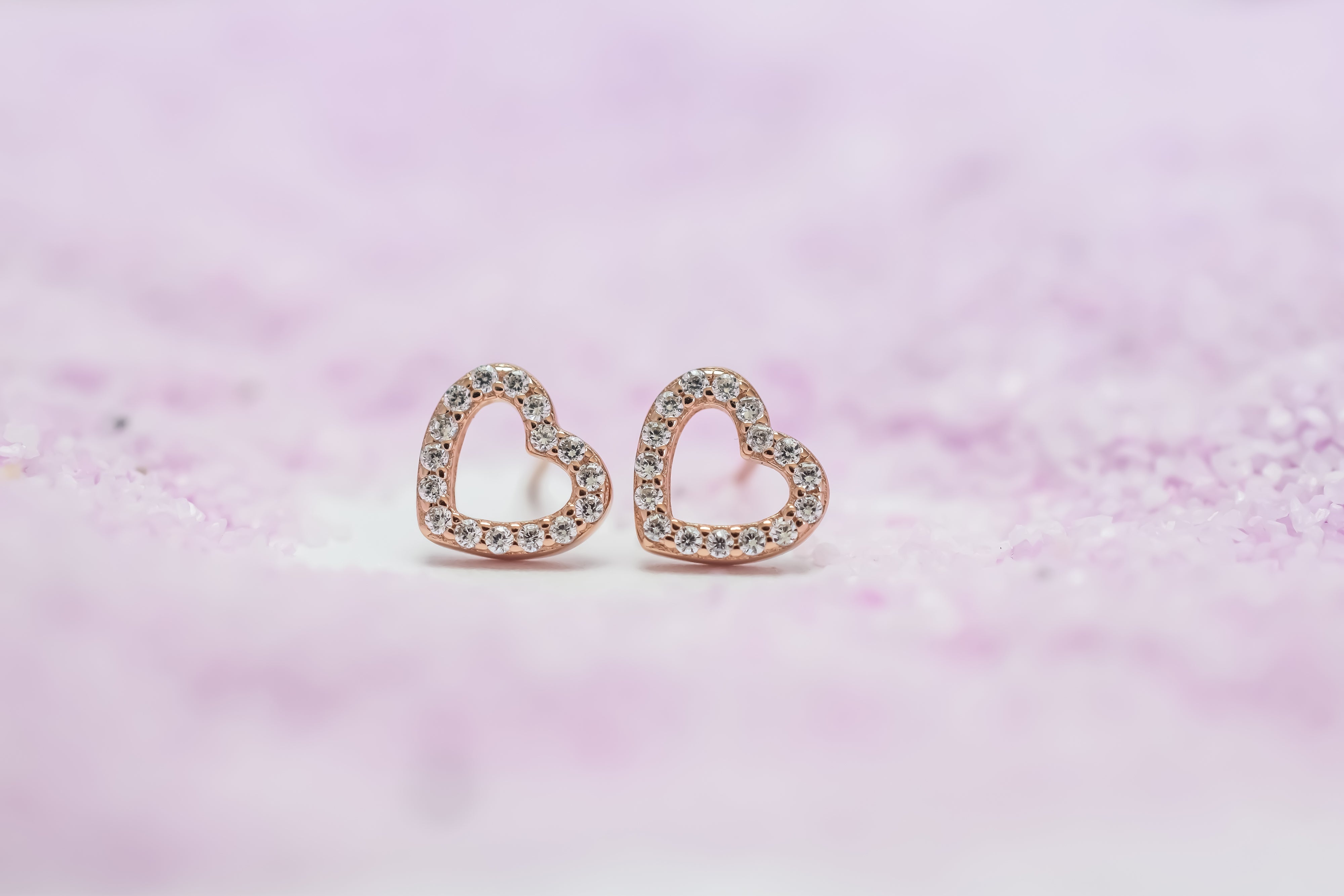 Oorbellen hartjes oorknoppen, gouden hartjes oorknoppen, rose gouden hartjes oorbellen, oorbellen open hartjes, zilveren harten oorstekers, 925 zilver oorbellen harten