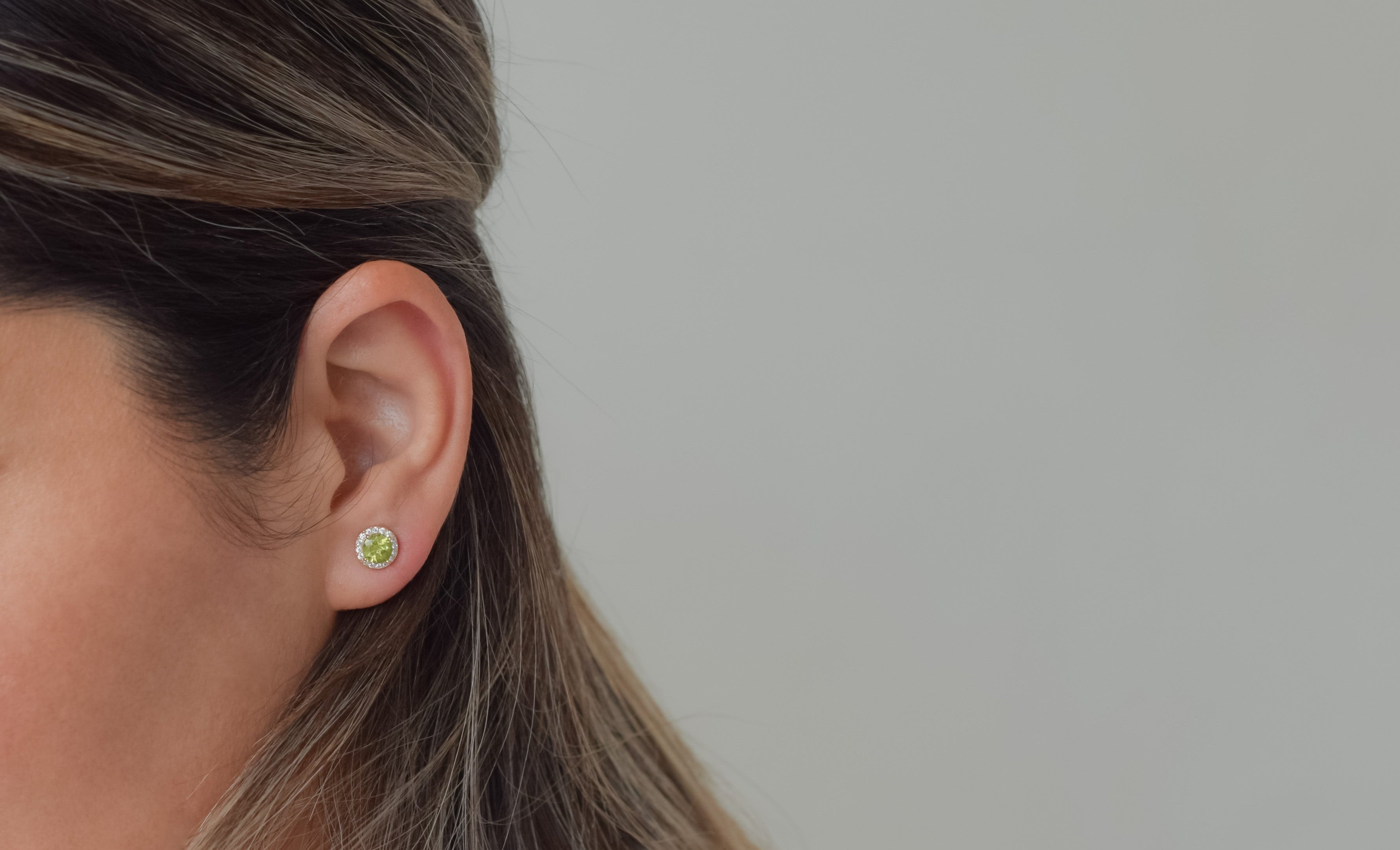 gouden natuurlijke peridoot oorbellen, oorbellen peridoot, peridoot goud, peridoot sieraden, 18k gouden oorbellen, groene oorbellen