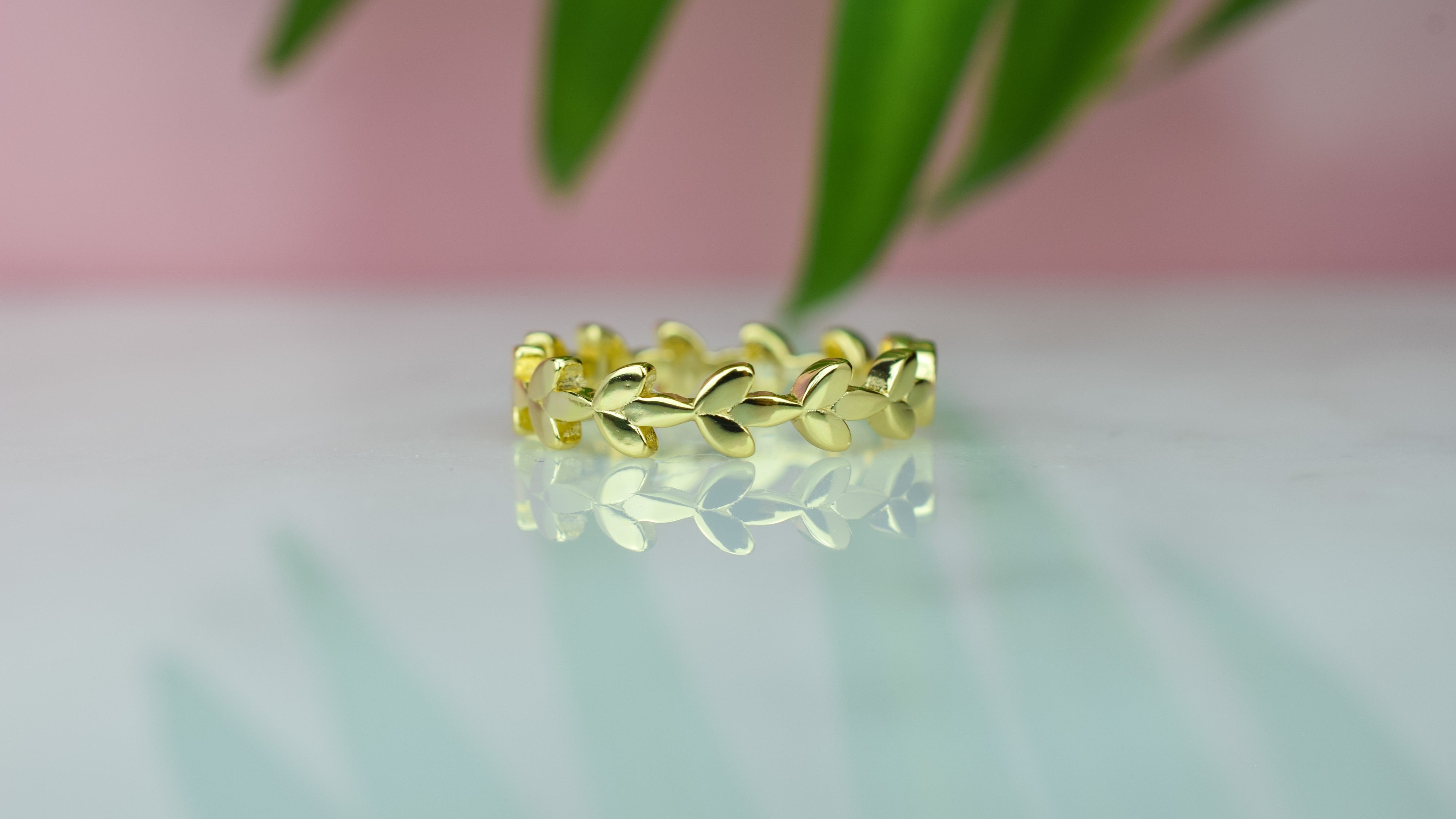 gouden leaf ring, blaadjes ring zilver, dames blaadjes ring rose goud, zilveren leaf ring voor dames, unieke ring voor dames, stapelring nature, nature ring, stapelring blaadjes