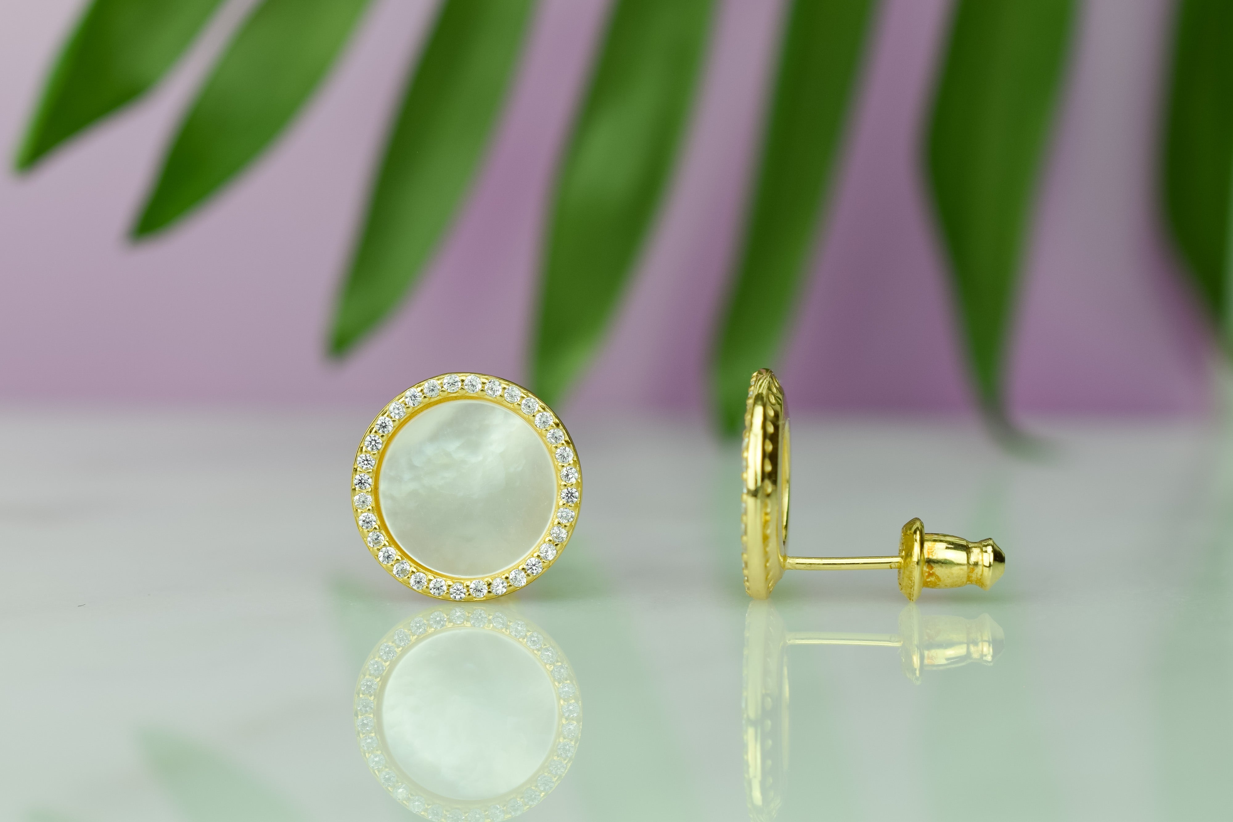 Oorknoppen parel, parel zilver oorbellen, gouden parel oorbellen, parelmoer oorknoppen, ronde parel met stenen oorbellen, oorknoppen parel cirkel