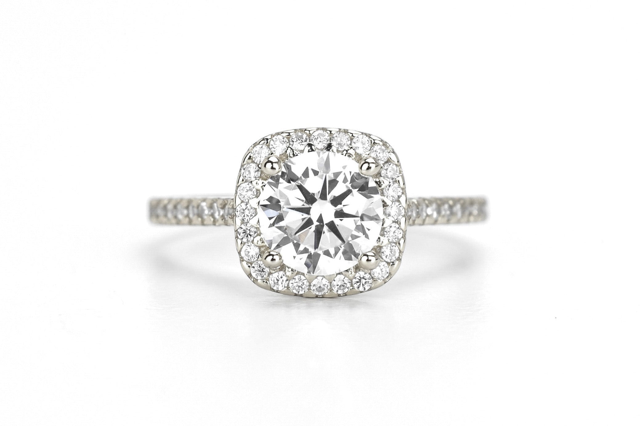 Zilveren halo ring, vierkante halo ring, verlovingsring, ring diamant, 925 zilveren ring, cadeau voor haar, ring met stenen, stapelring zilver, verona, bemyjewels