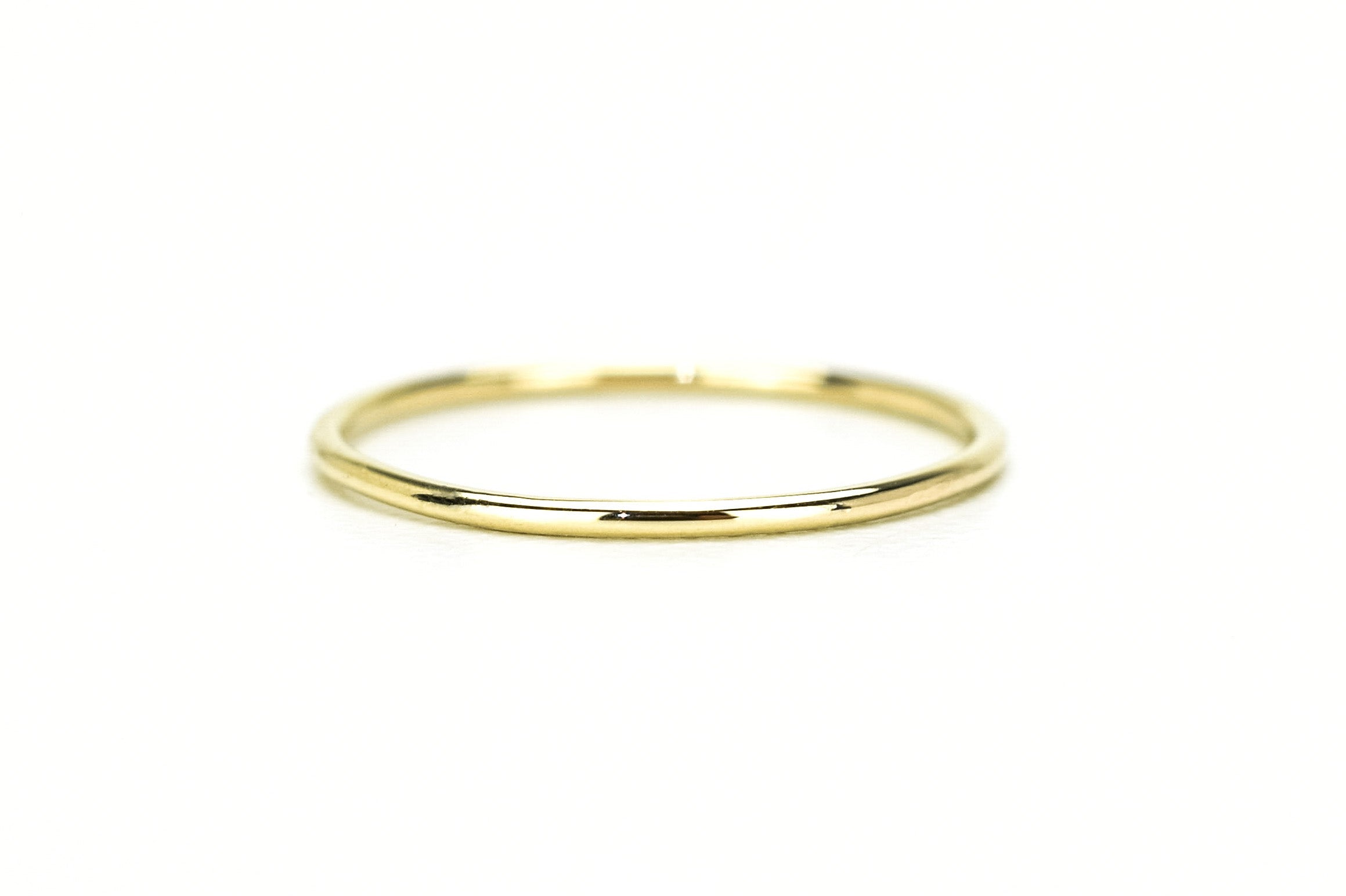 14 karaat aanschuiring, gouden ring, 14 karaat aanschuifring, dunne stapelring goud, 14 karaat verlovingsring, 14k trouwring, ring dun rond goud