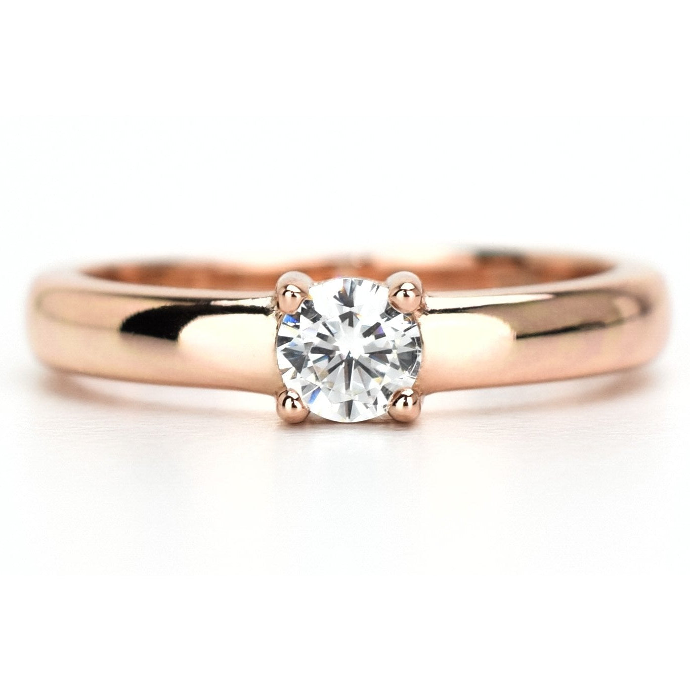 solitaire ring goud, verlovingsring, trouwring goud, ring met steen, solitaire gouden ring, ring voor haar, klassieke gouden ring