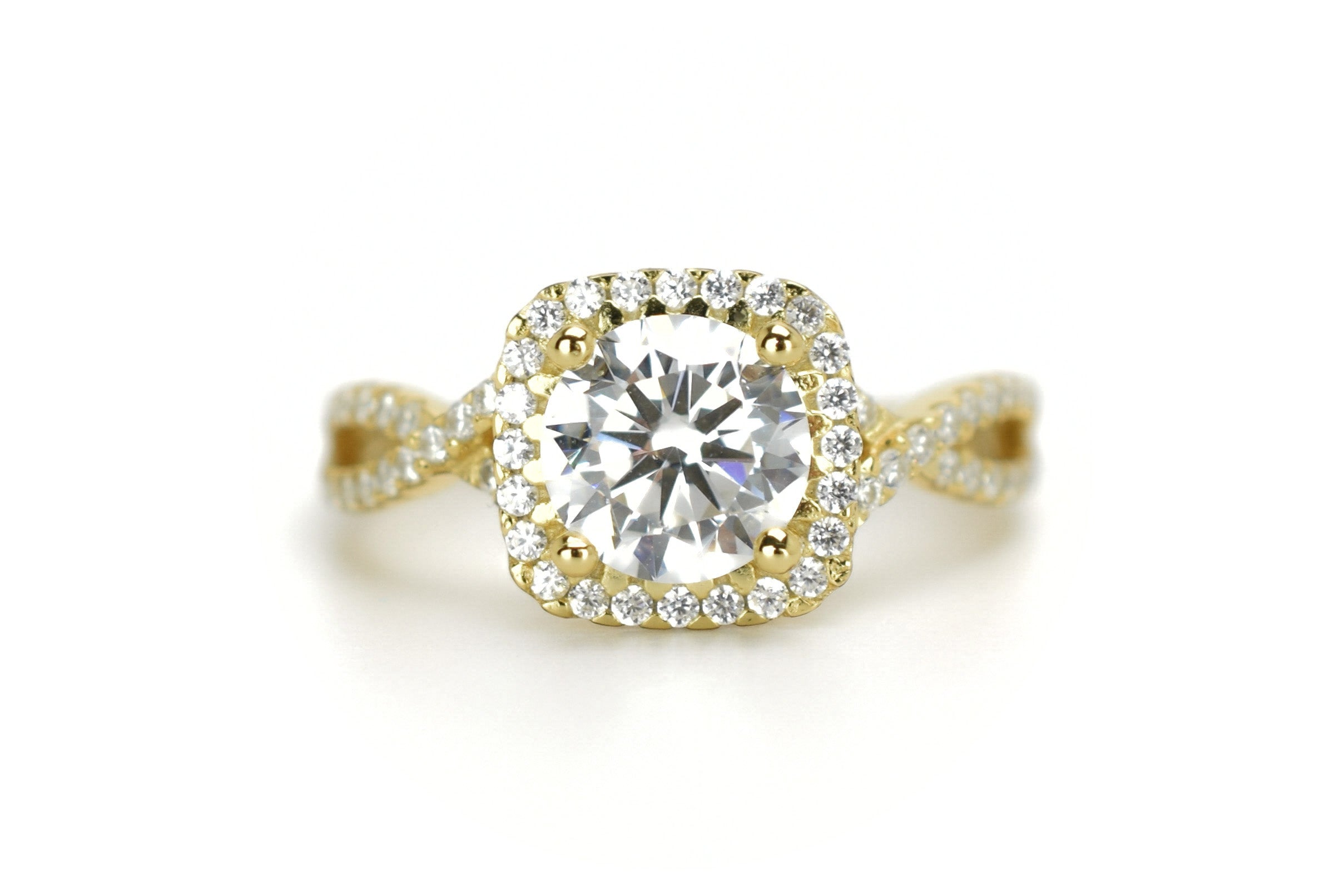 gouden ring, viekante gouden ringm infinity ring, verlovingsring, bemyjewels, vierkante grote steen ring, twisted ring goud, unieke verlovingsring, vierkante zilveren ring, ring met vierkante steen, ring met dubbele band, ring met stenen rosegoud, ring met stenen zilver