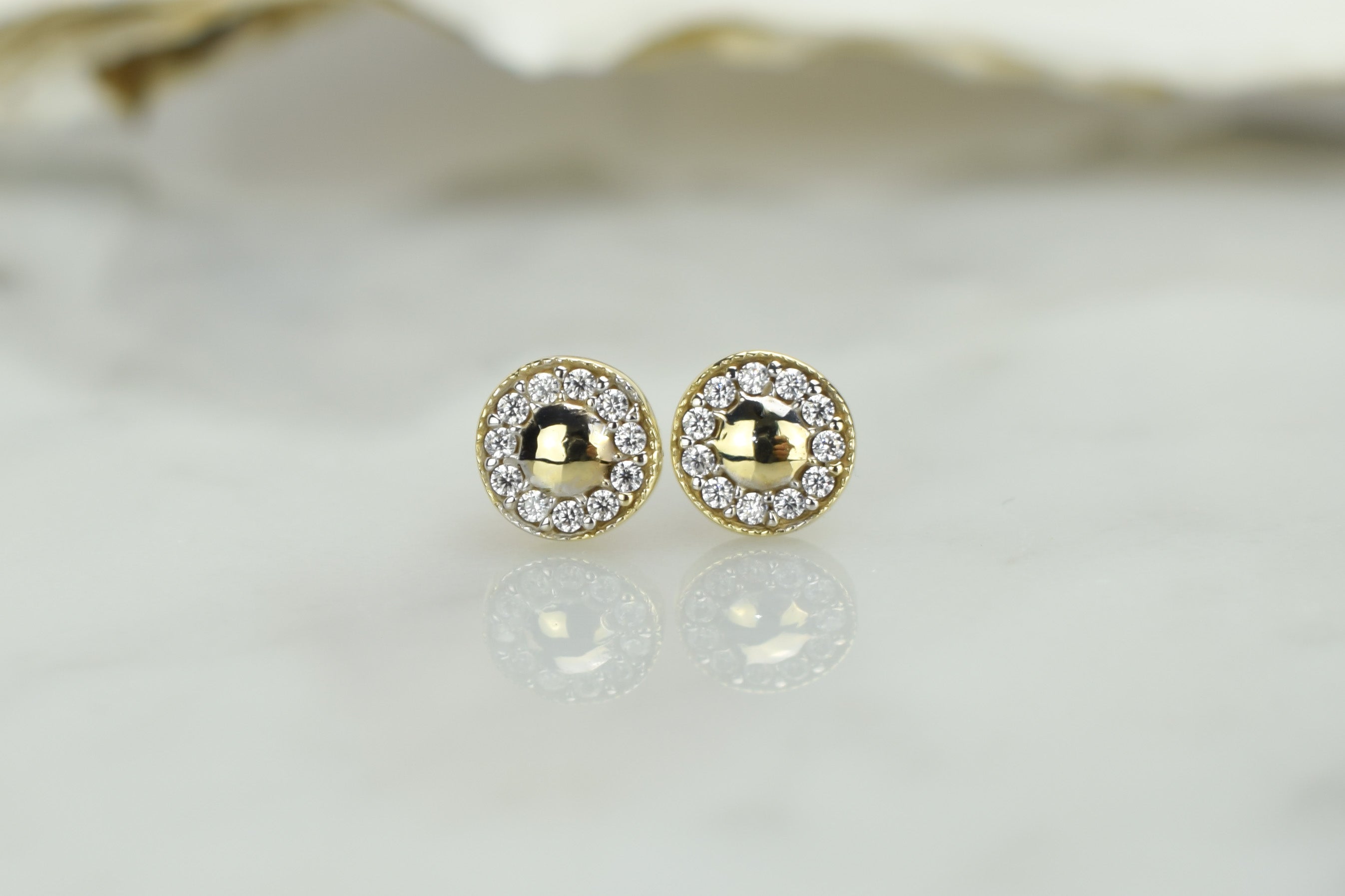 gouden ronde oorbellen, oorbellen met stenen, 14k oorbellen rondjes, halo oorbellen goud, gouden kleine oorbellen met stenen, klassieke oorbellen voor vrouwen, 14k gouden ronde oorbellen voor meisjes, dames oorbellen 14 karaat goud