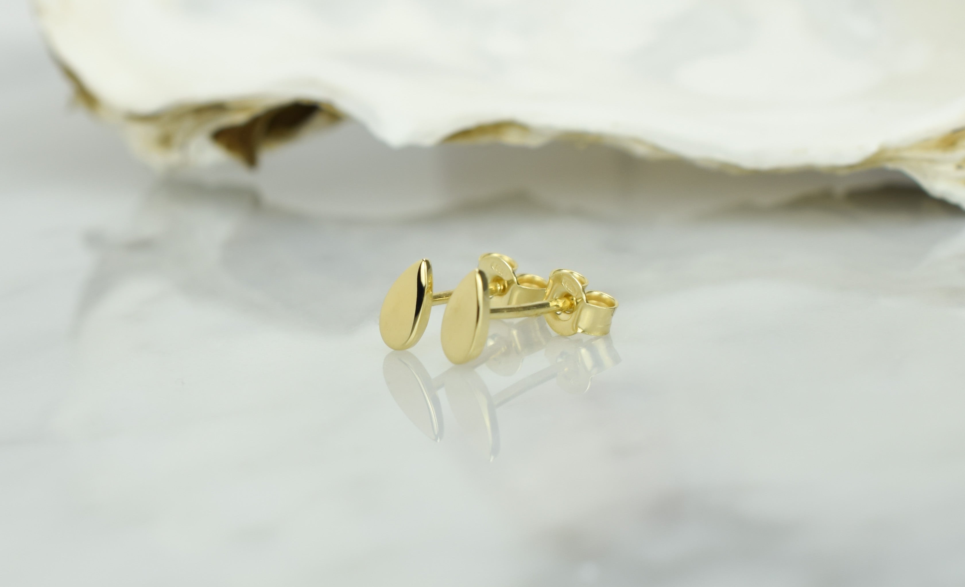 14 karaat goud oorknoppen, oorknoppen 14k druppelvormige, kleine oorbellen voor dames, traanvormige oorbellen