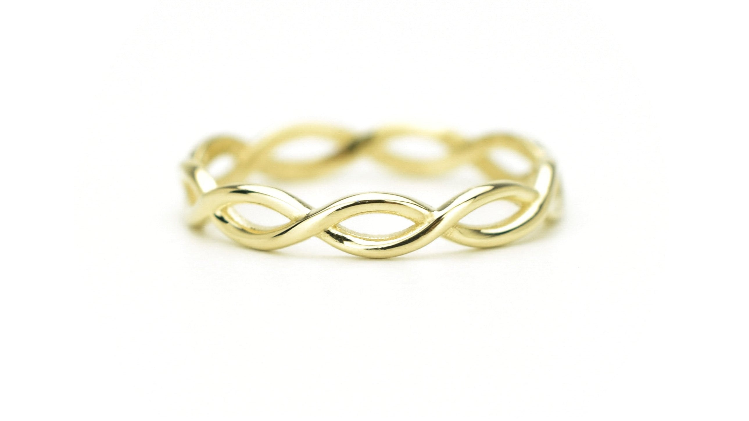 14k stapel ring, celtic ring 14k, twisted gouden ring, simpele ring 14k goud, dames ring goud, 14 karaat gouden ring, stapel vrouwen ring, keltische ring goud, aanschuiring goud, unieke gouden ring
