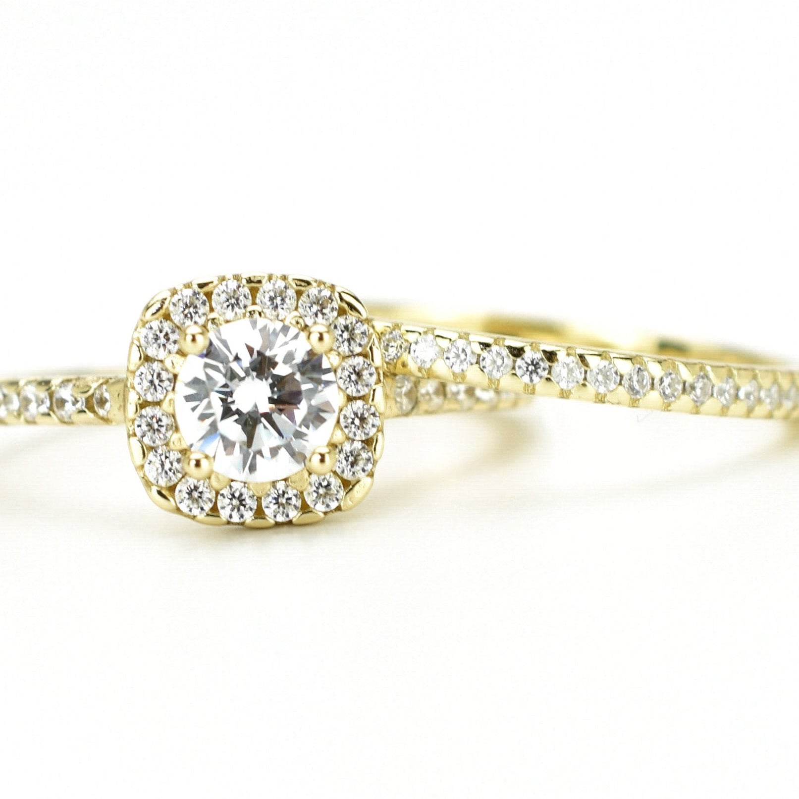 Ringset, Verlovingsring, trouwring, Halo ring, Zilveren ring, Gouden ringset, Solitaire ring, vriendschapsring, promise ring