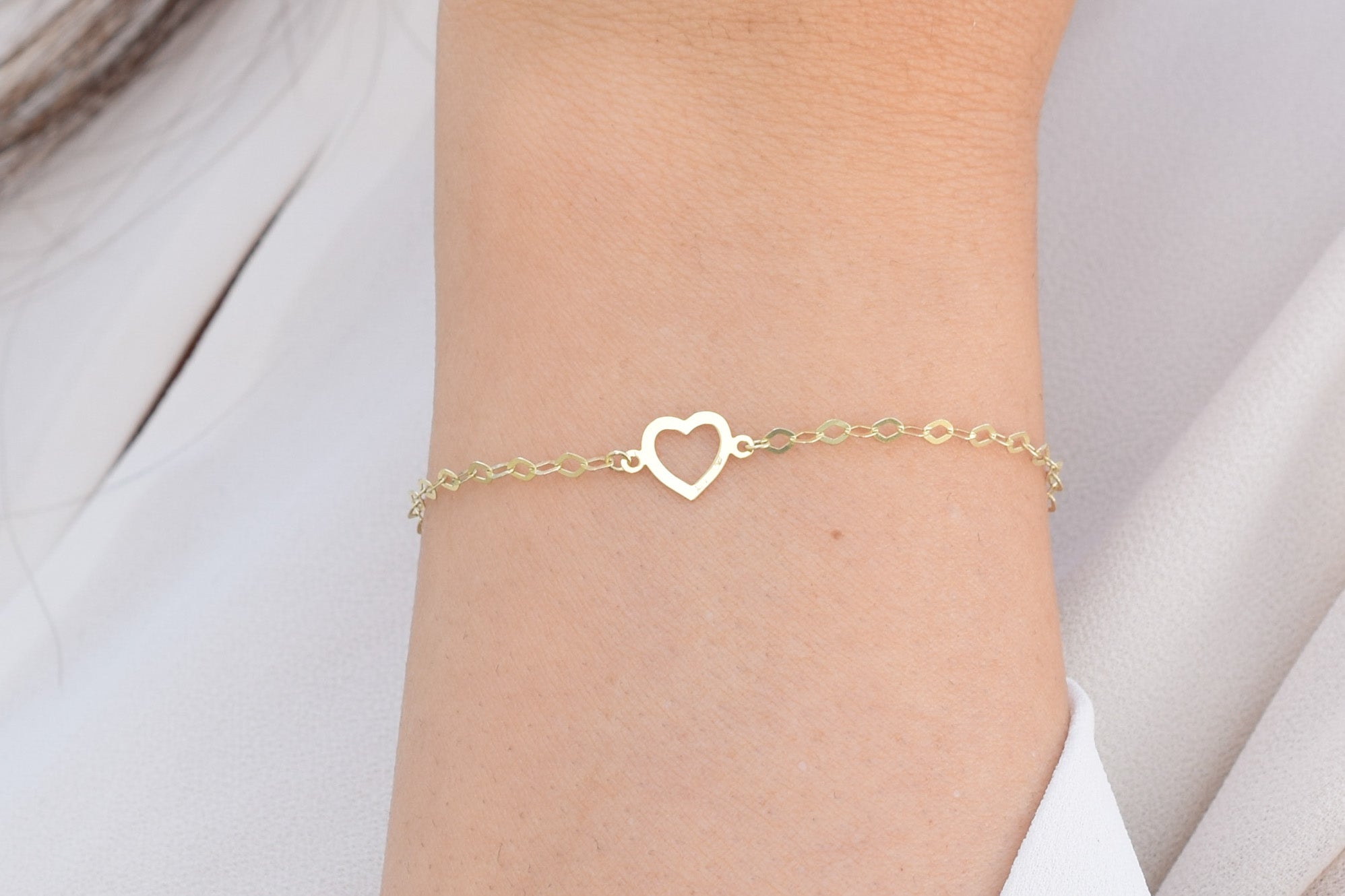 gouden armband, mooie dames armband, hartje armband goud, gouden armband met hartje, armband 14 karaat goud met hart, schakelarmband met hartje, bedel armband goud, 14k gouden dames armband met hartje, moeder kind gouden armband