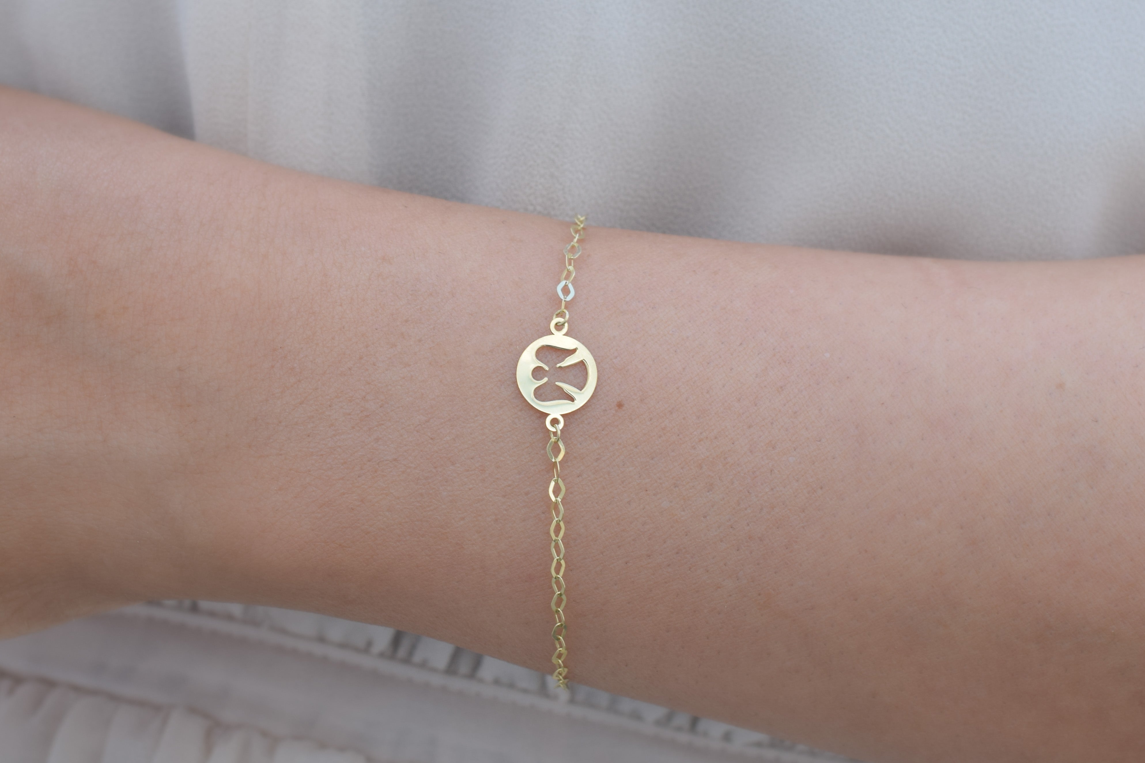 dames armband, dames armband goud, 14k dames armband engel, gouden engel armband, meisjes armband met engel bedel, 14 karaat gouden engel armband, unieke armband met engel