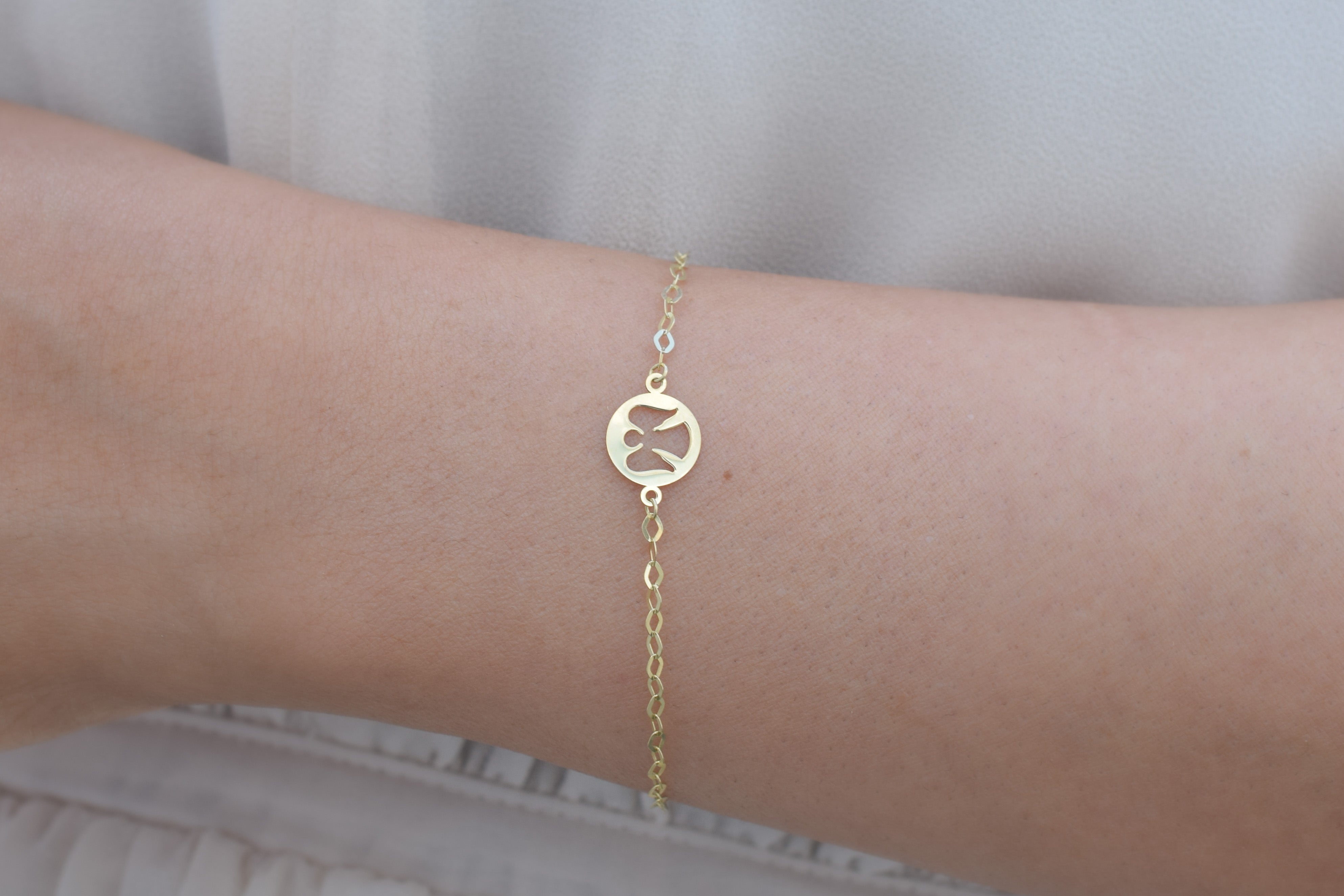 dames armband, dames armband goud, 14k dames armband engel, gouden engel armband, meisjes armband met engel bedel, 14 karaat gouden engel armband, unieke armband met engel