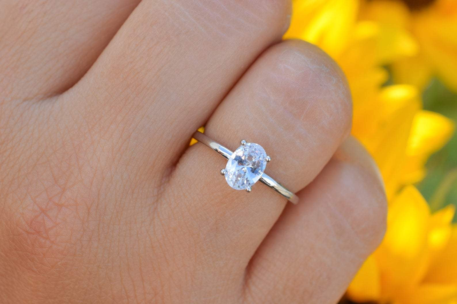 Solitaire ring, rose solitaire ring, 18k rose engagement ring,verlovingsring, ovale ring, rosé ring, 18k verlovings ring, ring voor dames, gouden ring, ovale rosegouden ring, ovale zilveren ring, gouden ovale ring