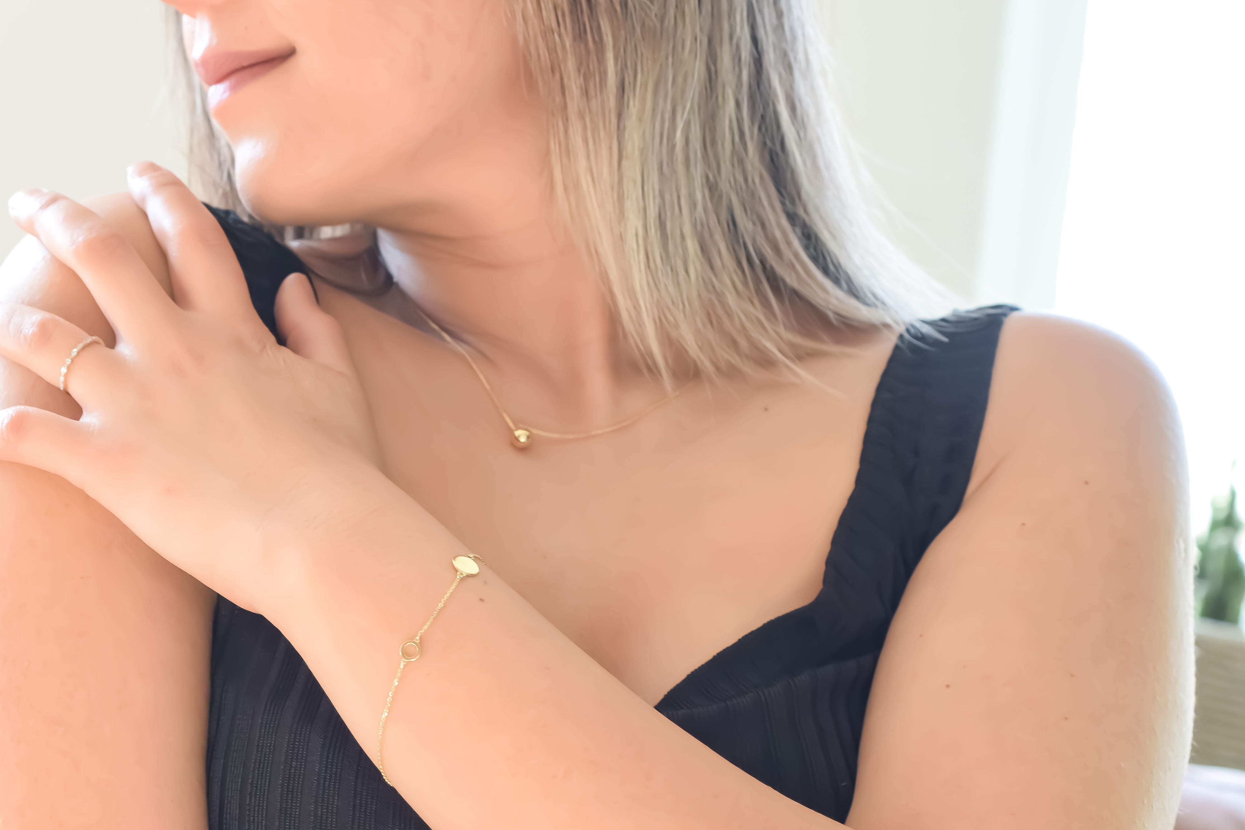 14k gouden armband voor dames, dames 14k armband, unieke 14k armband, dames 14k armband met 2 bedels