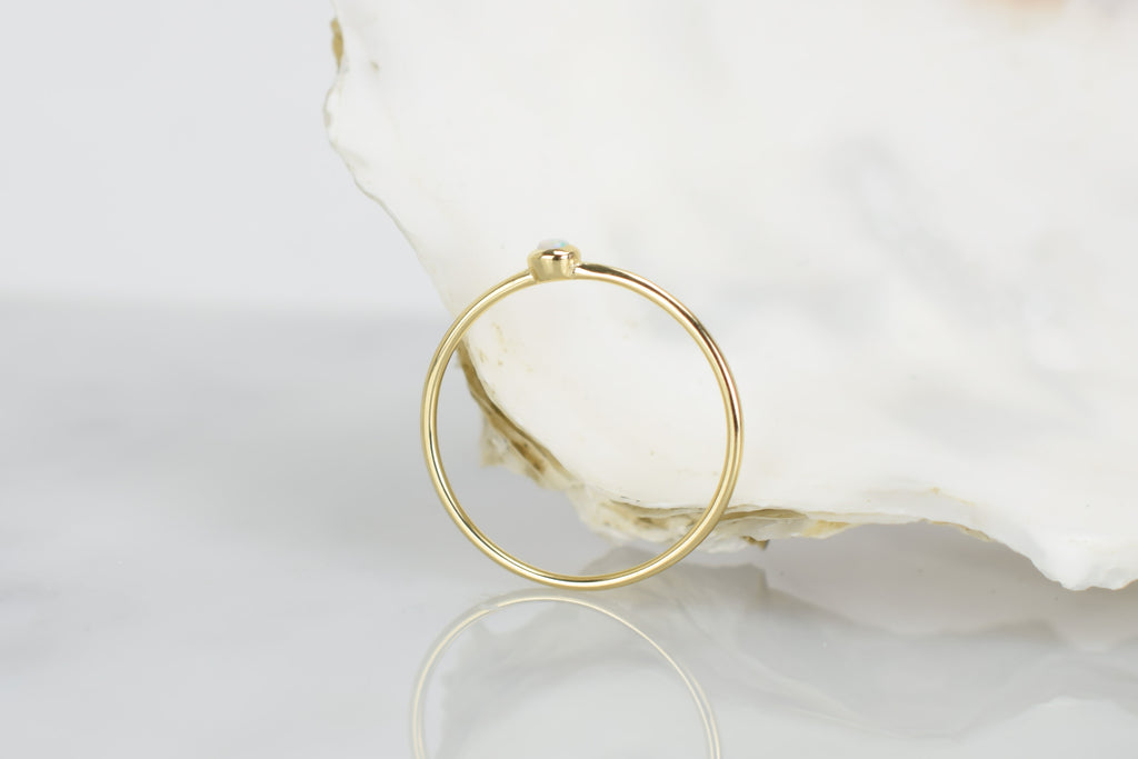 Aanschuifring goud, opaal gouden ring, 14k aanschuifring opaal
