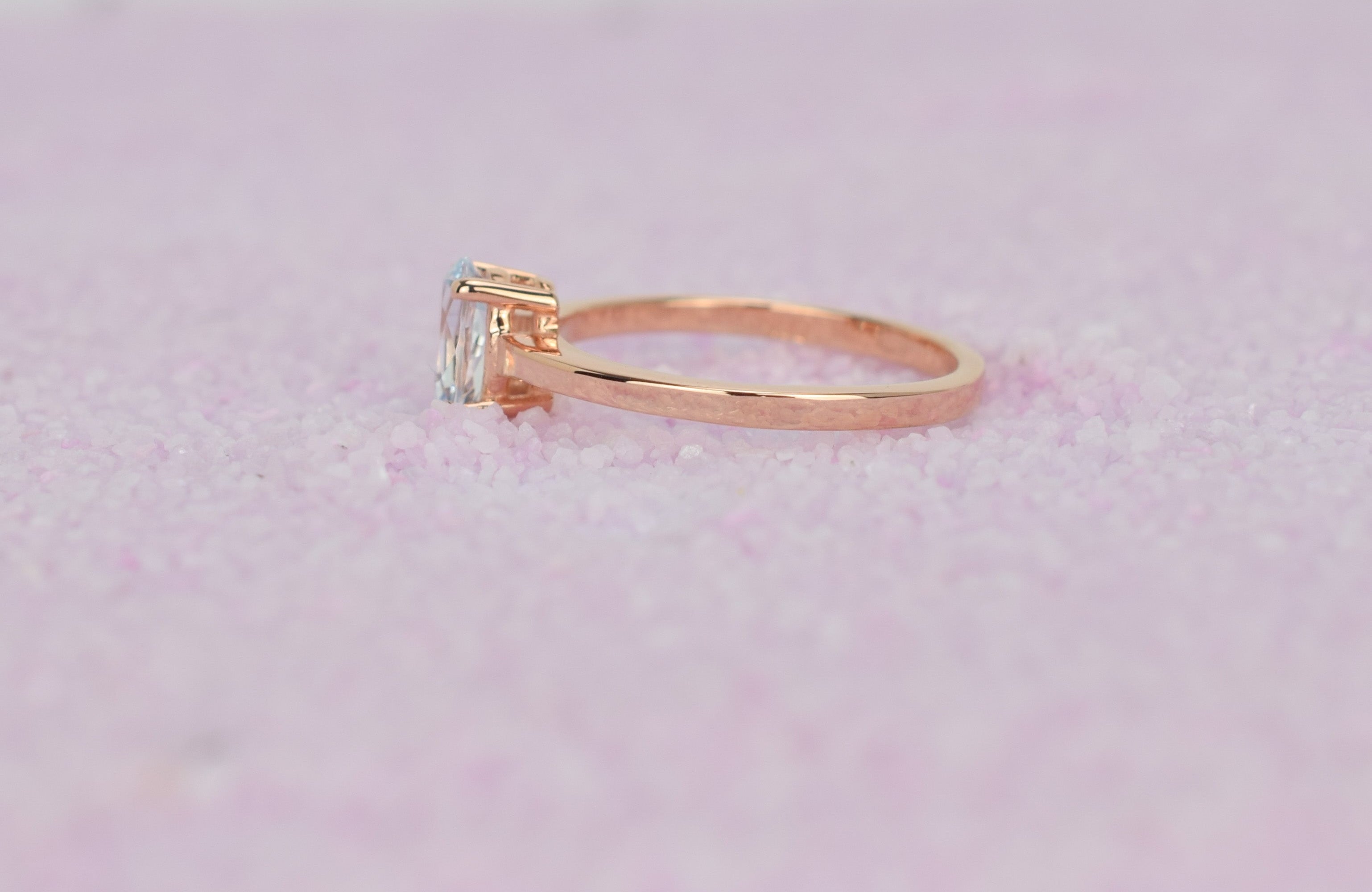 14k ovale ring, verlovingsring, 14k rose gouden ring, swarovski ring, gouden ring met steen, engagement ring, wedding ring rose gold