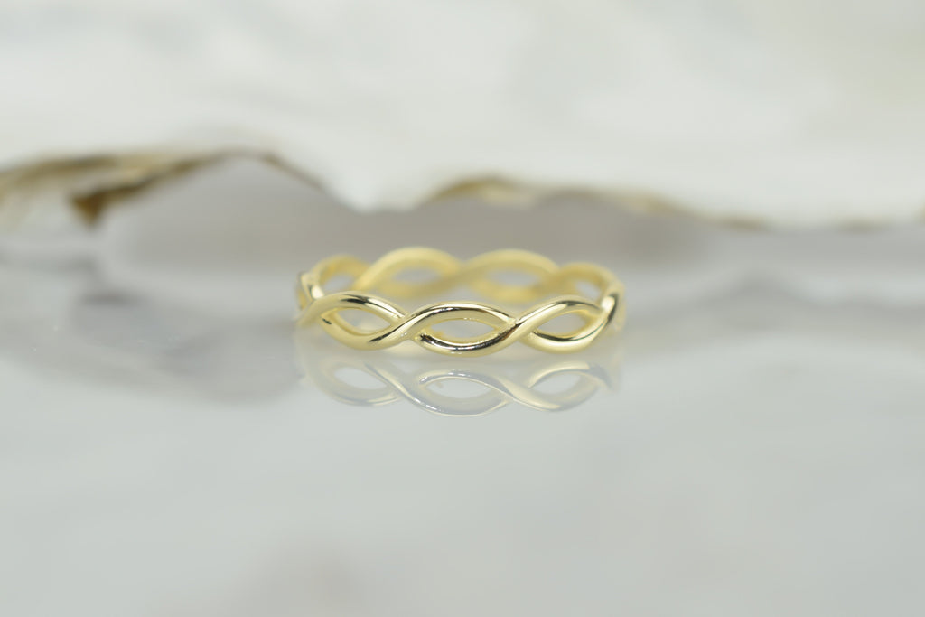 14k stapel ring, celtic ring 14k, twisted gouden ring, simpele ring 14k goud, dames ring goud, 14 karaat gouden ring, stapel vrouwen ring, keltische ring goud, aanschuiring goud, unieke gouden ring