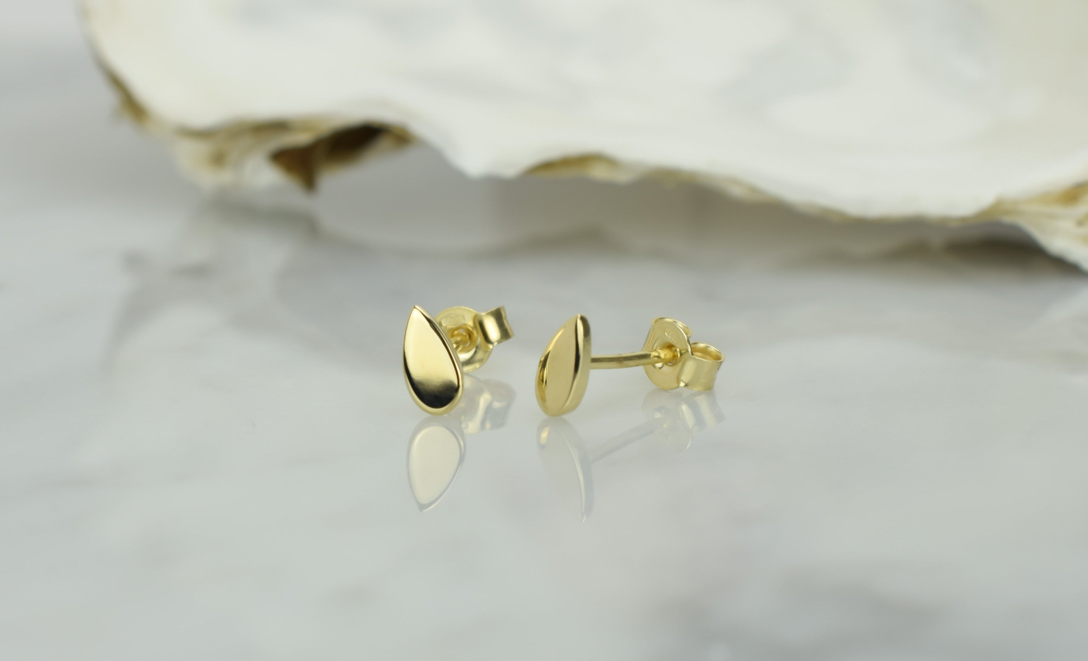 14 karaat goud oorknoppen, oorknoppen 14k druppelvormige, kleine oorbellen voor dames, traanvormige oorbellen