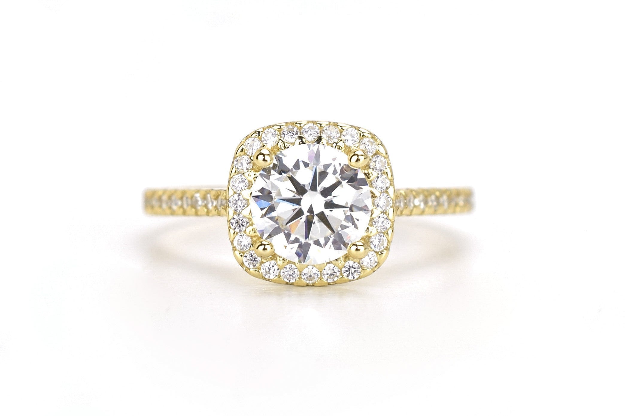 Gouden ring met steen, verlovingsring met steen, vierkante ring met steen, trouwring, ring rosgoud, zilveren ring met steen, vierkante steen ring, dames ring